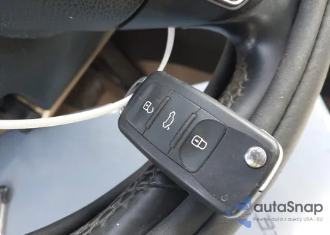 2011 Volkswagen Jetta 2.5L Sel из США, поврежденный, VIN 3VWLX7AJ8BM006585